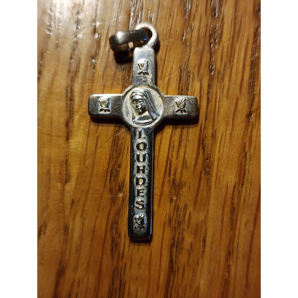 925 Sterling Silver Lourdes Mary roses crucifix pendant